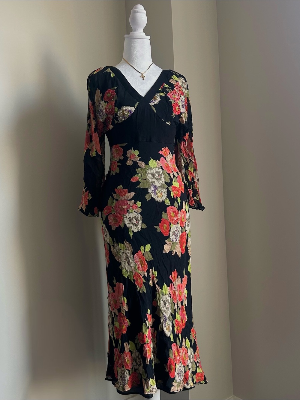 1990's Flare Sleeve Floral Maxi Dress